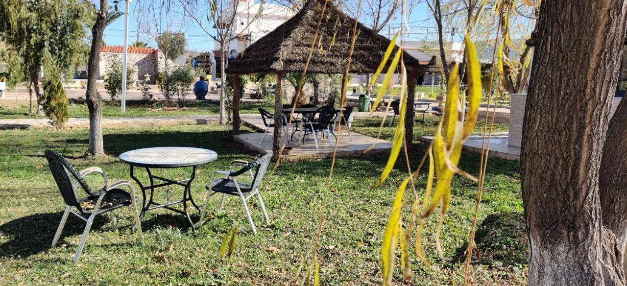 Le Vallon Vert - Club Equestre Azrou Exterior photo